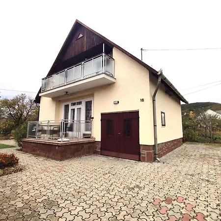 Feriehus In Revfueloep/balaton 36498 *